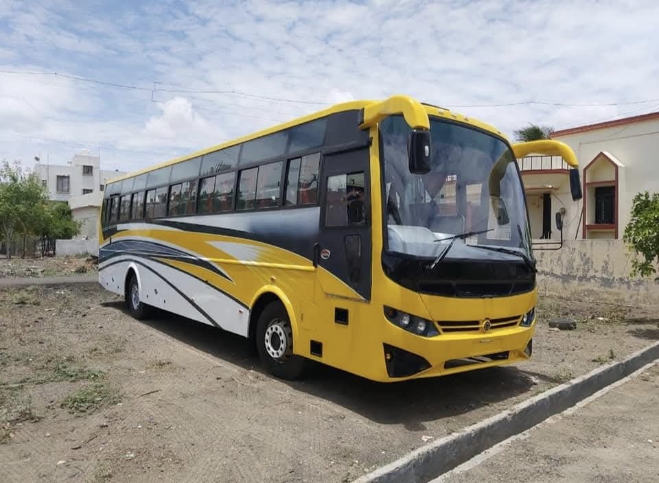 New bus delivery for Shri Vyankatesh Tours and Travels fleet